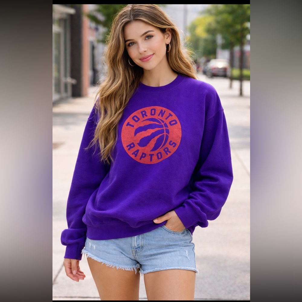🦖 Toronto Raptors Crewneck Sweatshirt